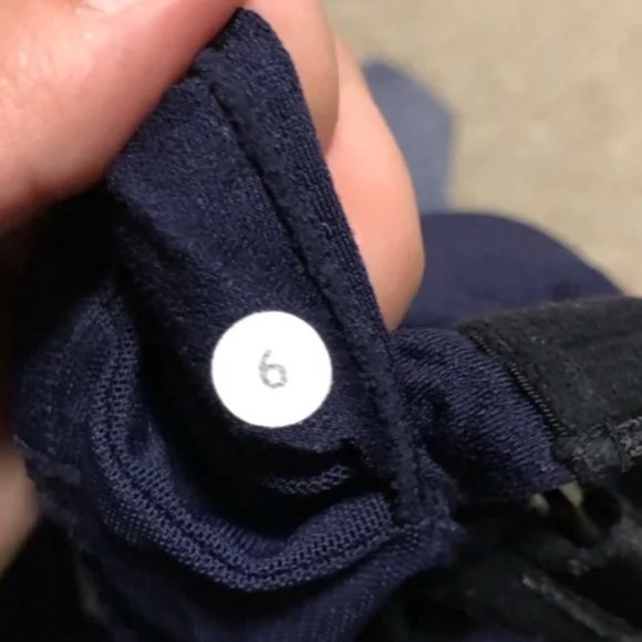 Lululemon Get Fit Tank - Picture 4 of 6